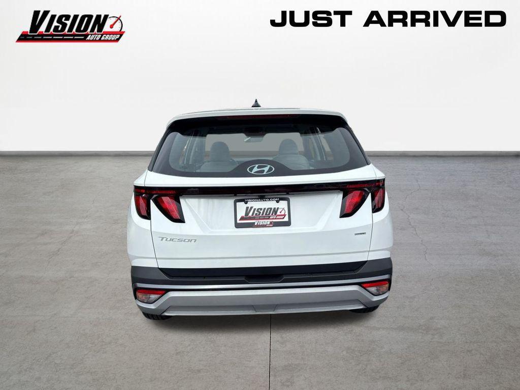 new 2025 Hyundai Tucson car, priced at $29,239