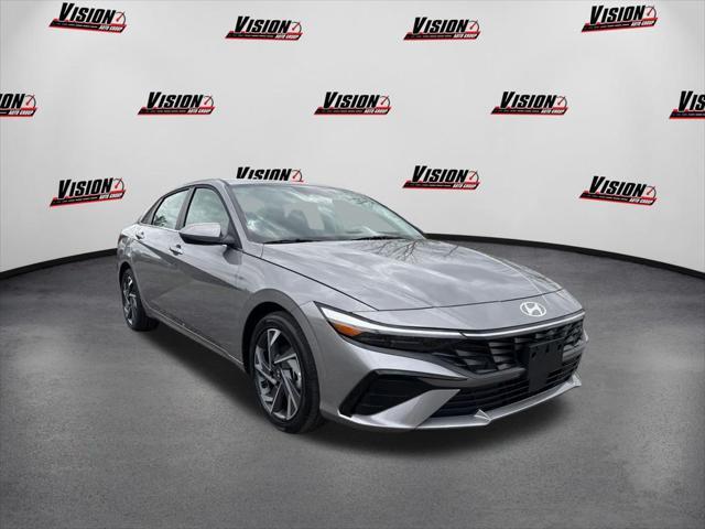 new 2025 Hyundai Elantra car, priced at $26,005