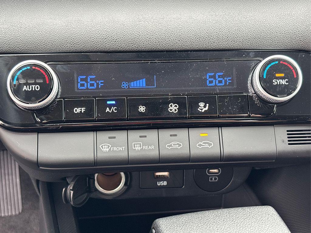 new 2025 Hyundai ELANTRA HEV car, priced at $24,715