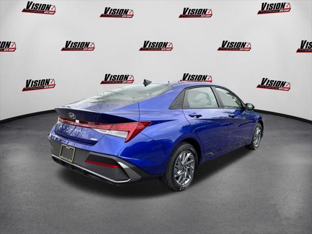new 2025 Hyundai ELANTRA HEV car, priced at $25,715