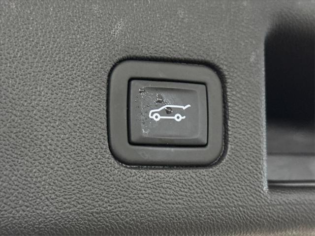 used 2023 Chevrolet Equinox car, priced at $24,950