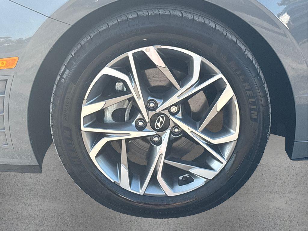 used 2022 Hyundai Sonata car, priced at $20,997