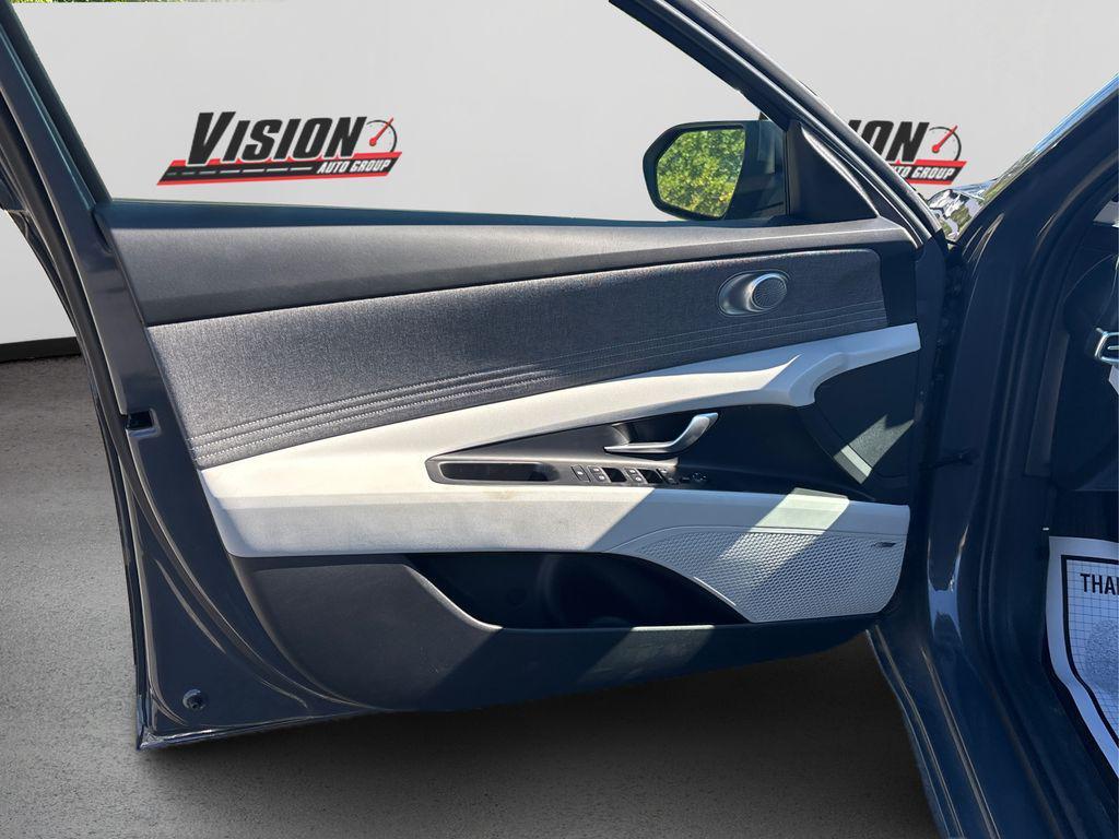 new 2025 Hyundai Elantra car, priced at $26,955