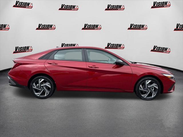 new 2025 Hyundai Elantra car, priced at $25,530