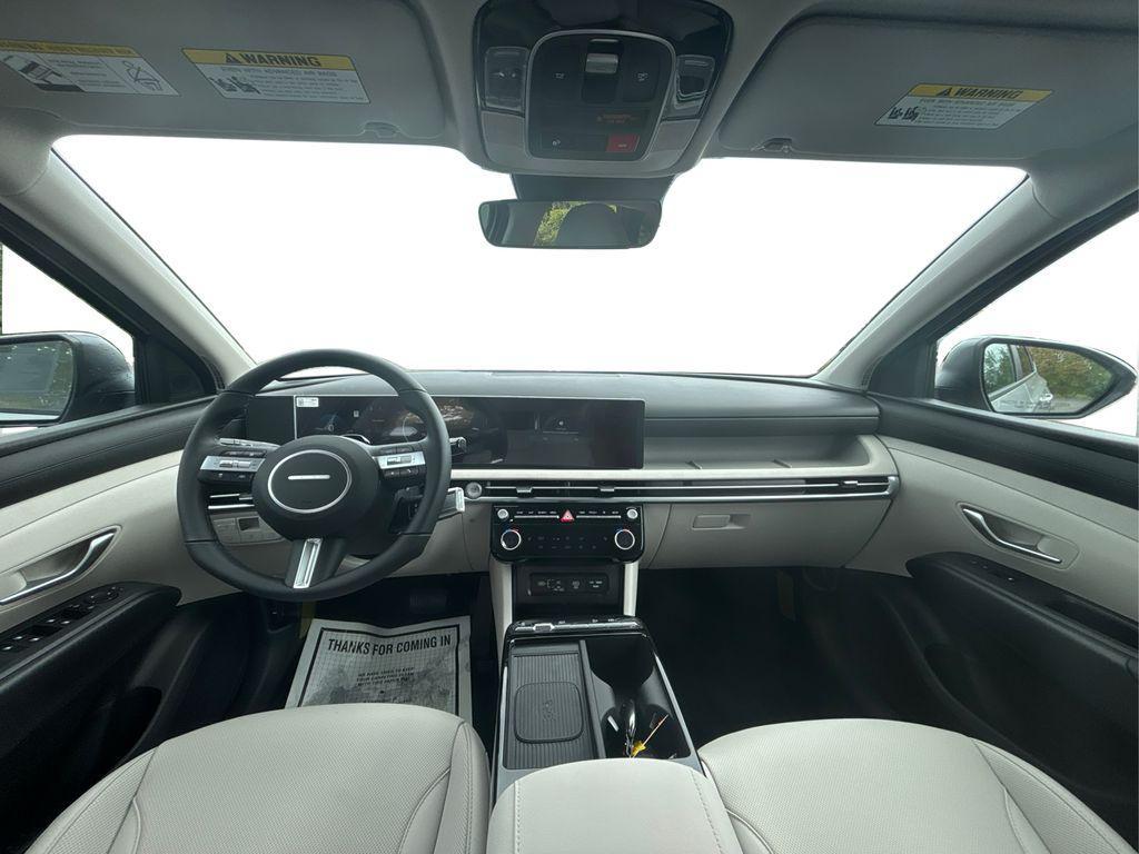 new 2025 Hyundai TUCSON Hybrid car, priced at $36,090