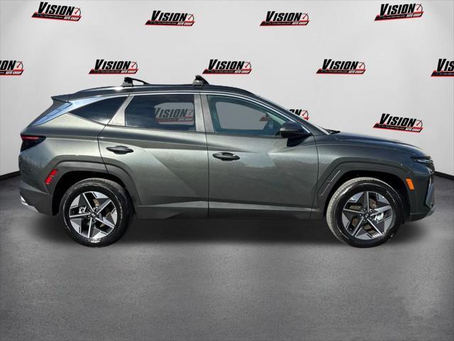 new 2025 Hyundai TUCSON Hybrid car, priced at $37,159