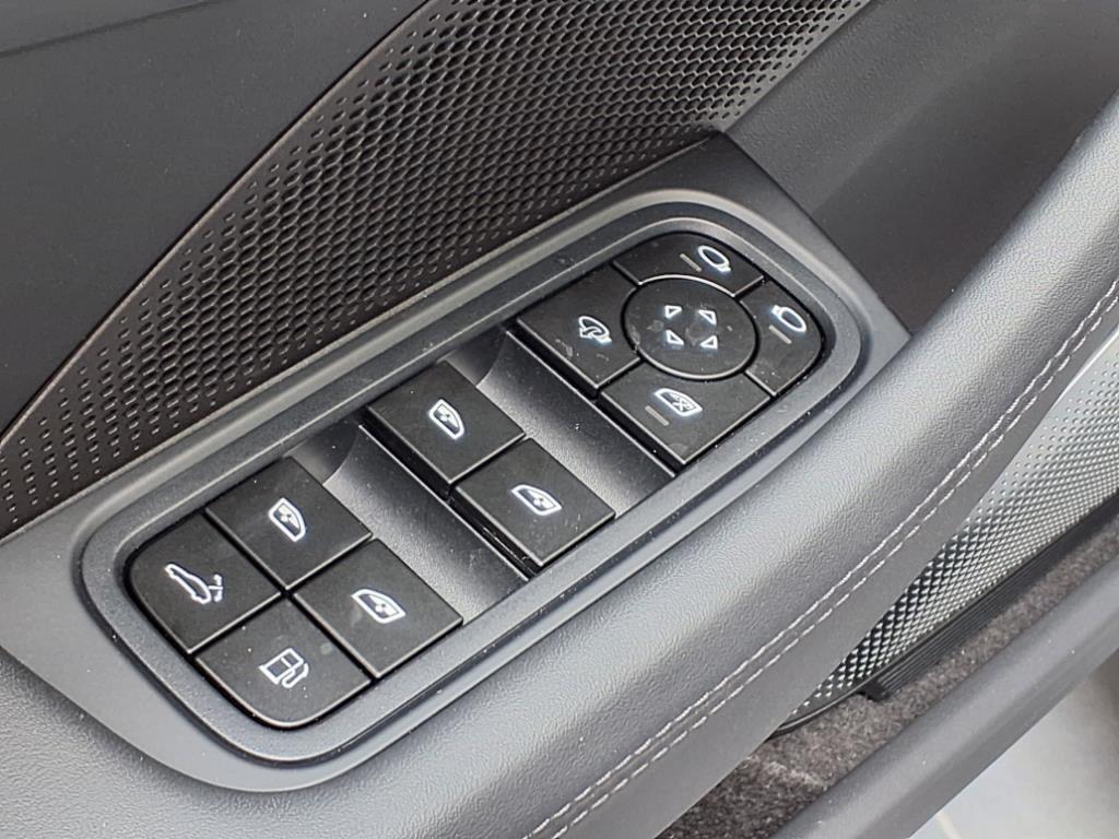 new 2025 Porsche Panamera car, priced at $226,405