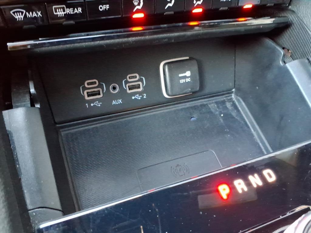 used 2024 Jeep Grand Cherokee L car, priced at $35,491