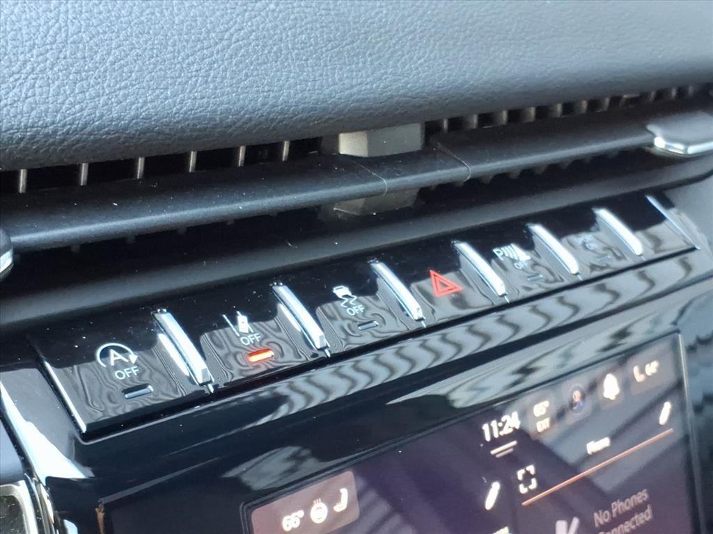 used 2024 Jeep Grand Cherokee L car, priced at $35,491