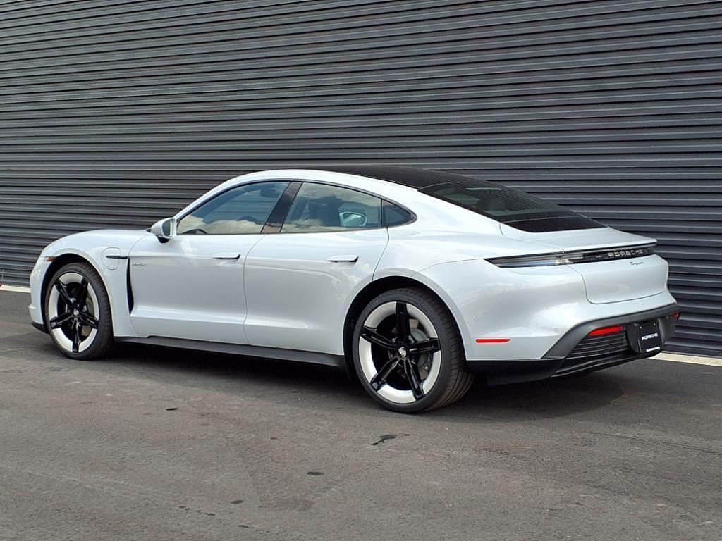 new 2025 Porsche Taycan car