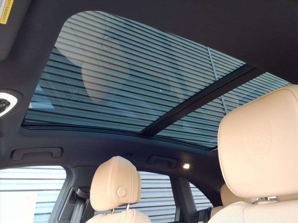 new 2026 Porsche Macan car