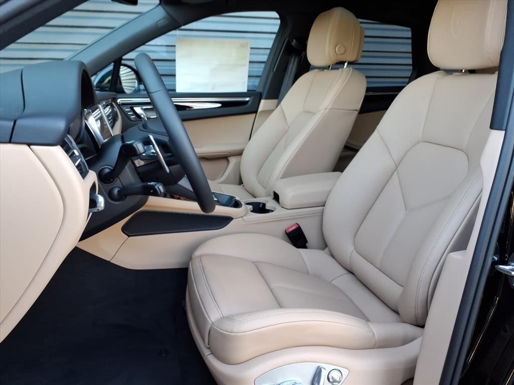 new 2026 Porsche Macan car