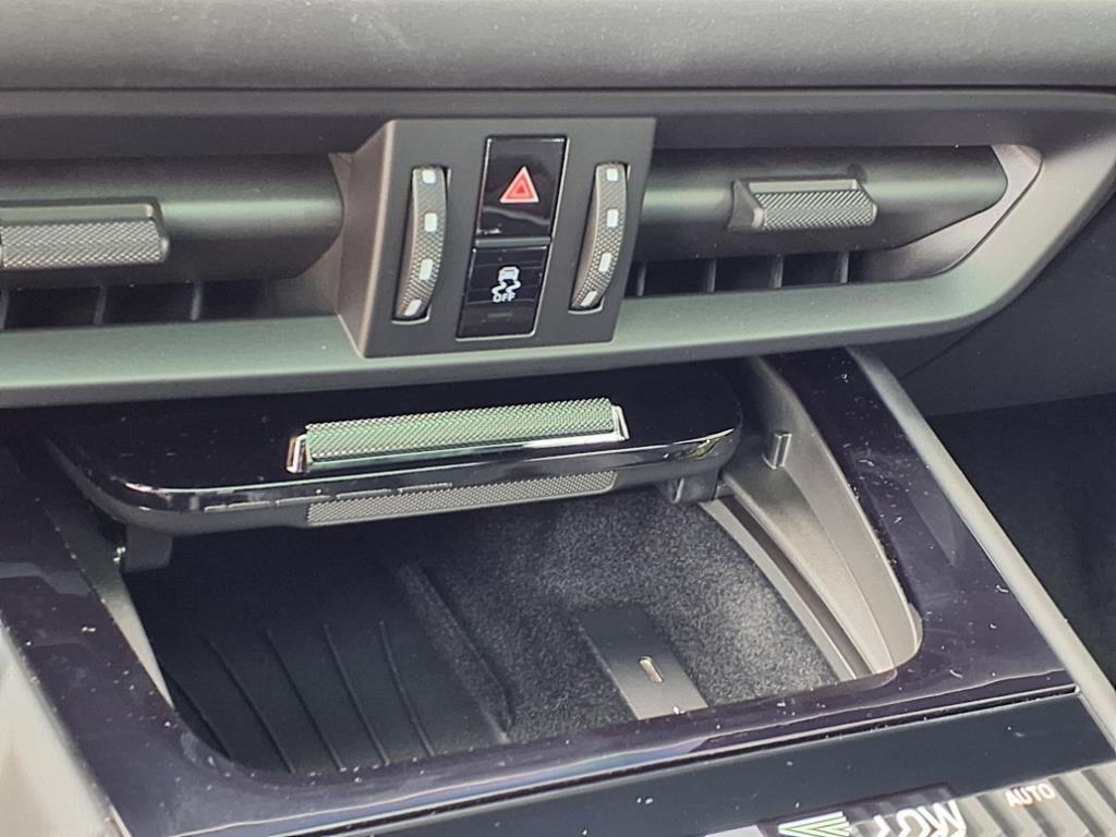 new 2025 Porsche Cayenne car