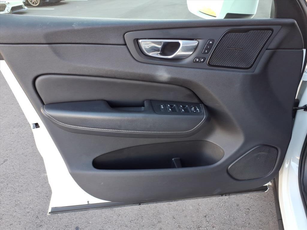 used 2021 Volvo XC60 car, priced at $23,991