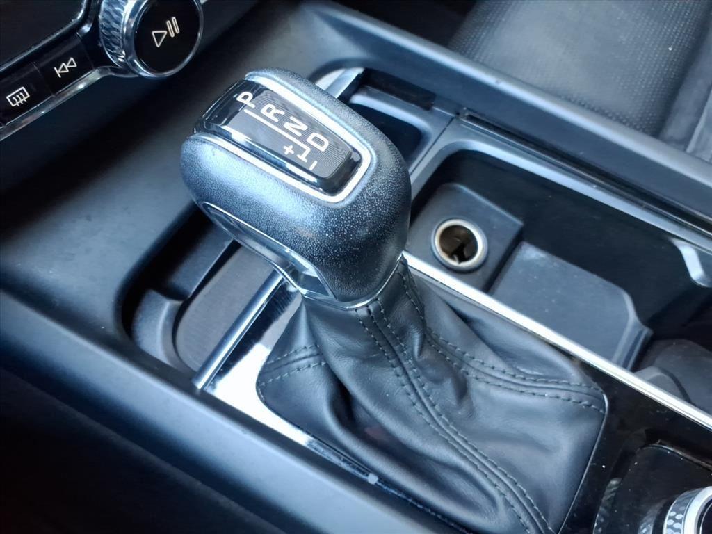 used 2021 Volvo XC60 car, priced at $23,991