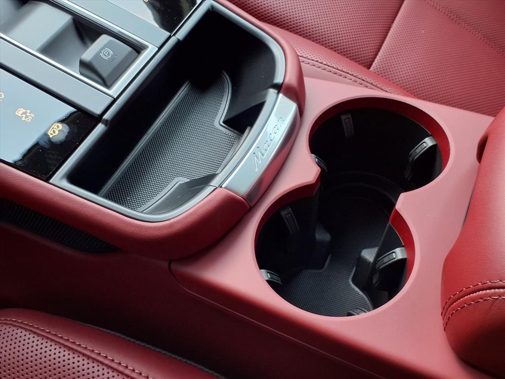 new 2026 Porsche Macan car