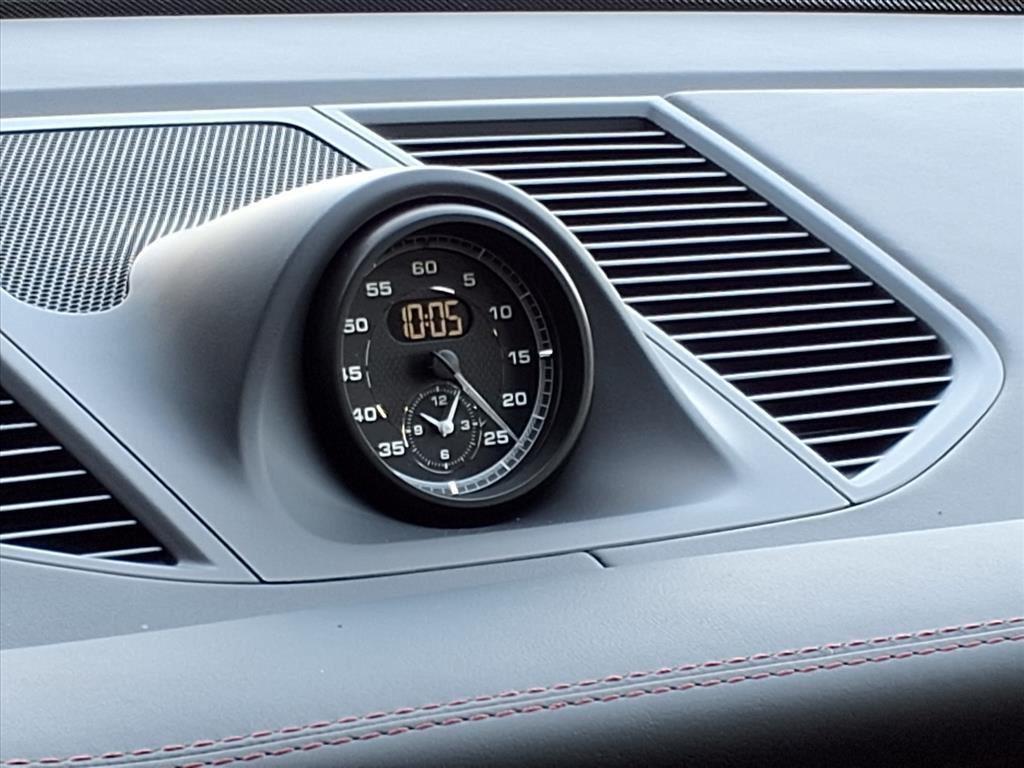 new 2026 Porsche Macan car