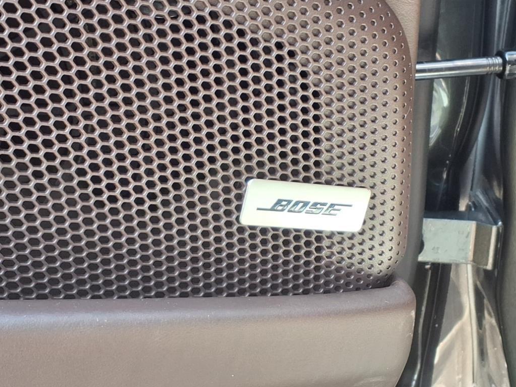 new 2025 Porsche Panamera car, priced at $136,365