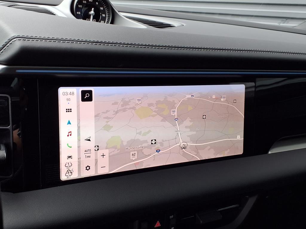 new 2025 Porsche Macan car