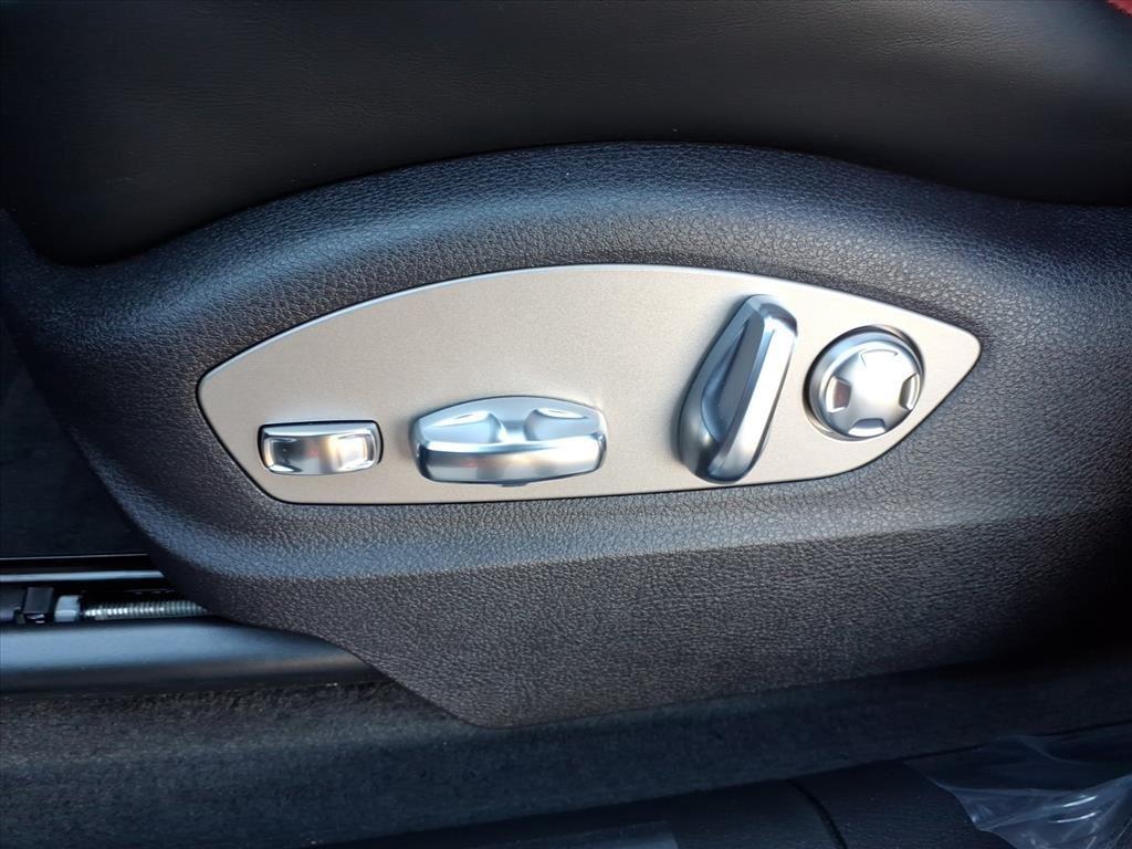 new 2026 Porsche Macan car