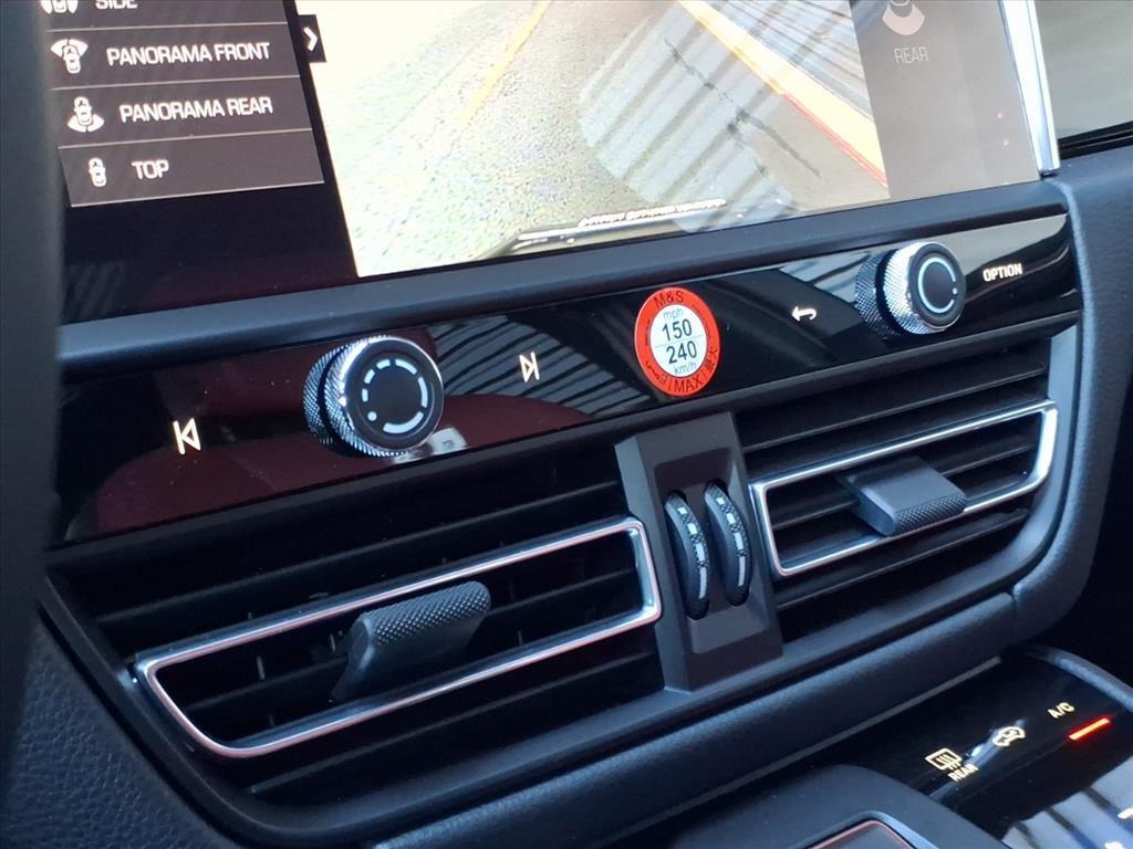 new 2026 Porsche Macan car