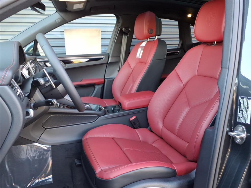 new 2026 Porsche Macan car