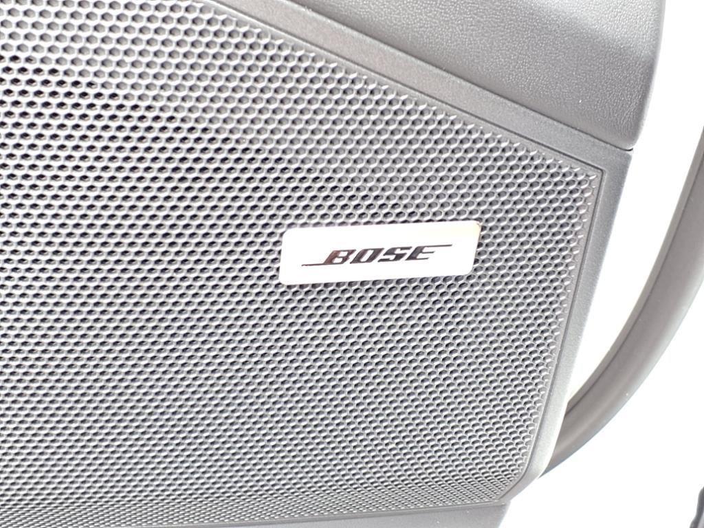 new 2025 Porsche Cayenne car