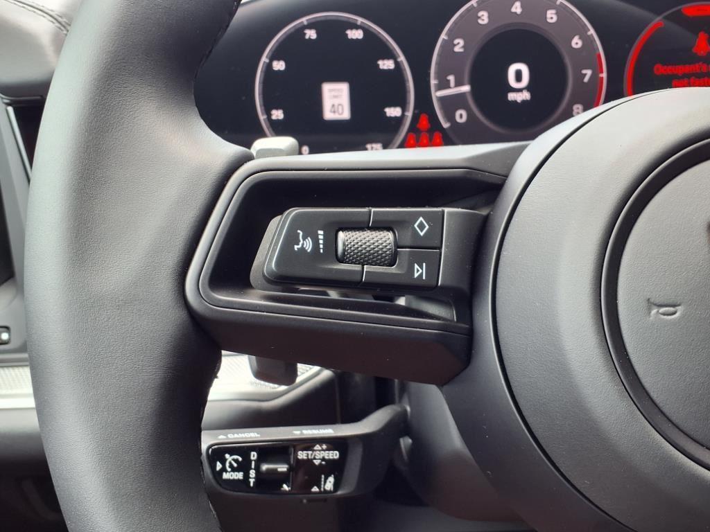 new 2025 Porsche Cayenne car