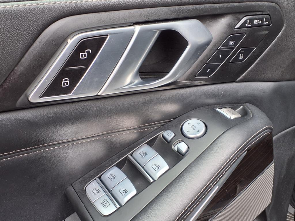 used 2023 BMW X7 car, priced at $55,499