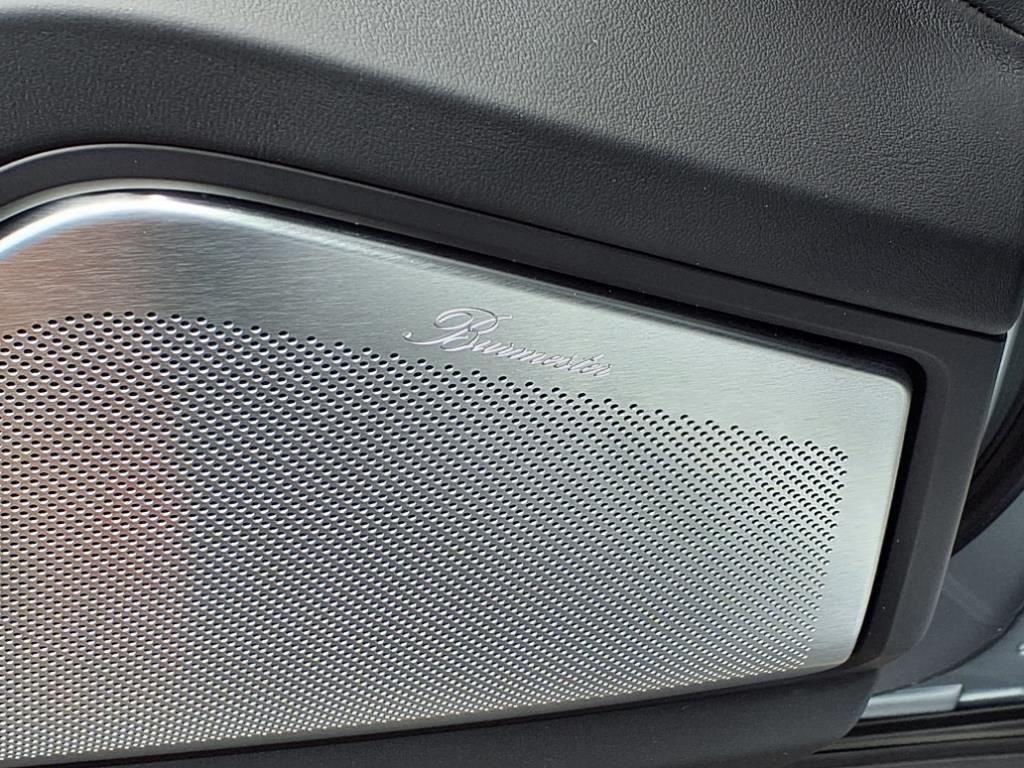 new 2025 Porsche Cayenne car