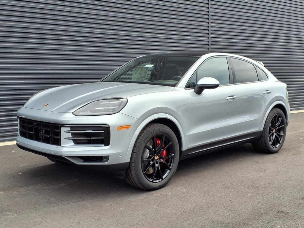 new 2025 Porsche Cayenne car