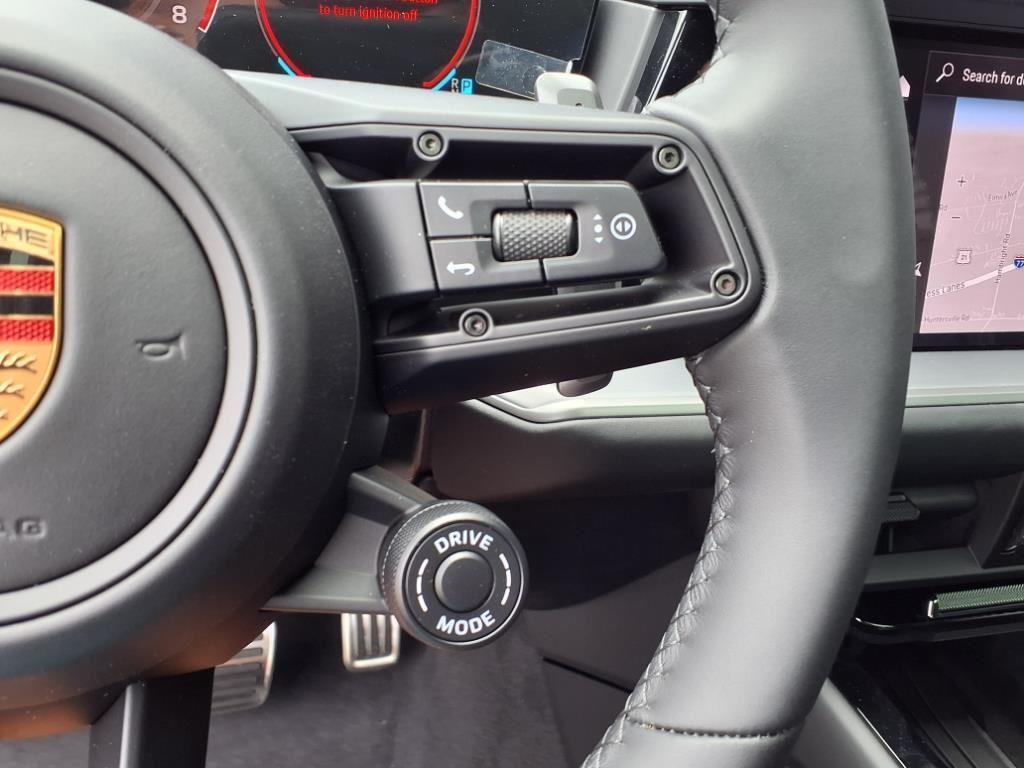 new 2025 Porsche Cayenne car