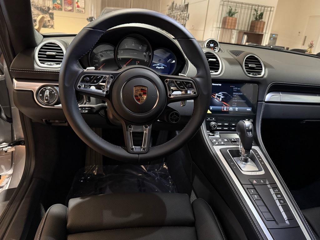 new 2025 Porsche 718 Cayman car