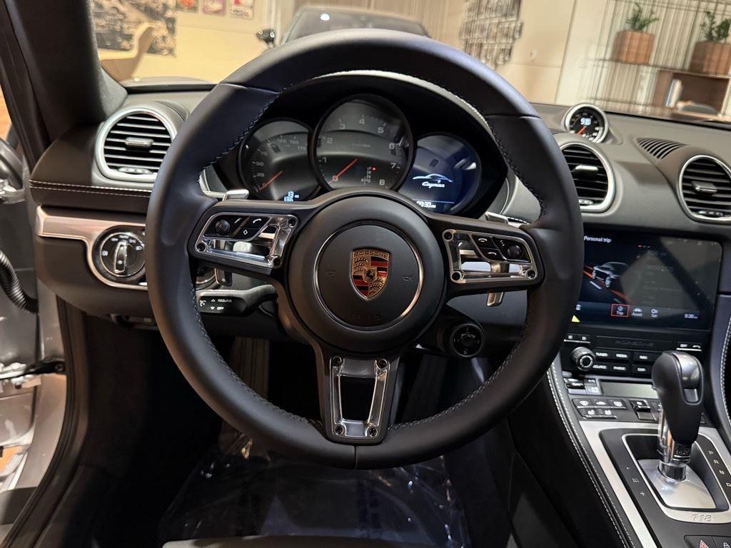 new 2025 Porsche 718 Cayman car