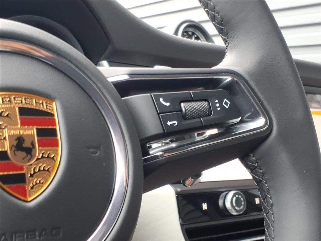 new 2026 Porsche Macan car