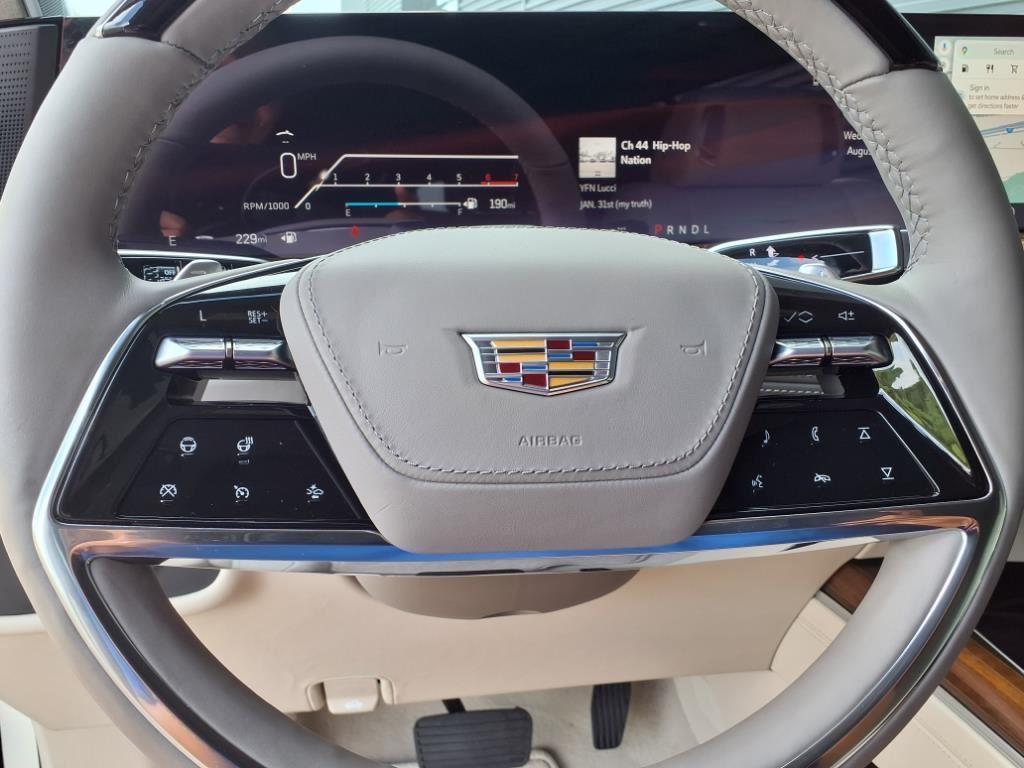 used 2025 Cadillac Escalade ESV car, priced at $124,900