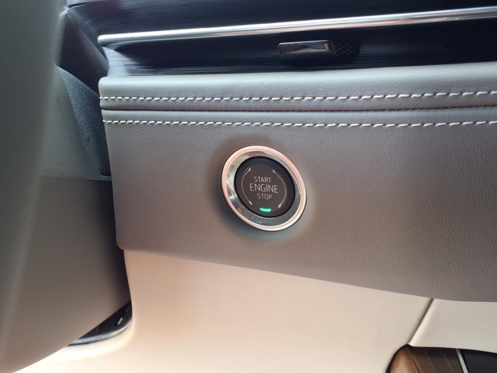 used 2025 Cadillac Escalade ESV car, priced at $124,900