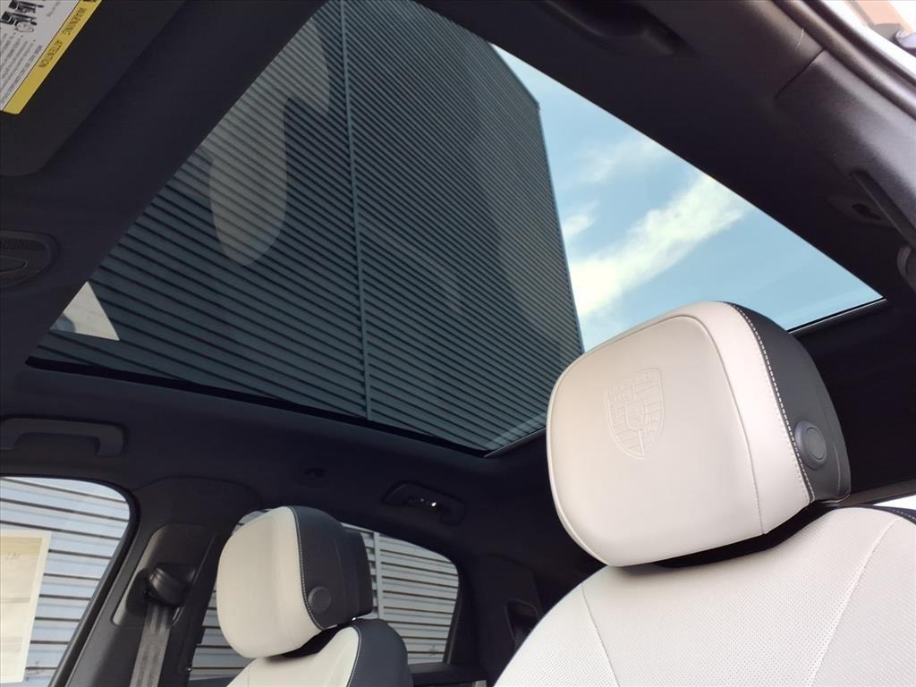 new 2026 Porsche Cayenne car