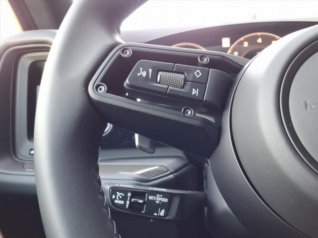 new 2026 Porsche Cayenne car