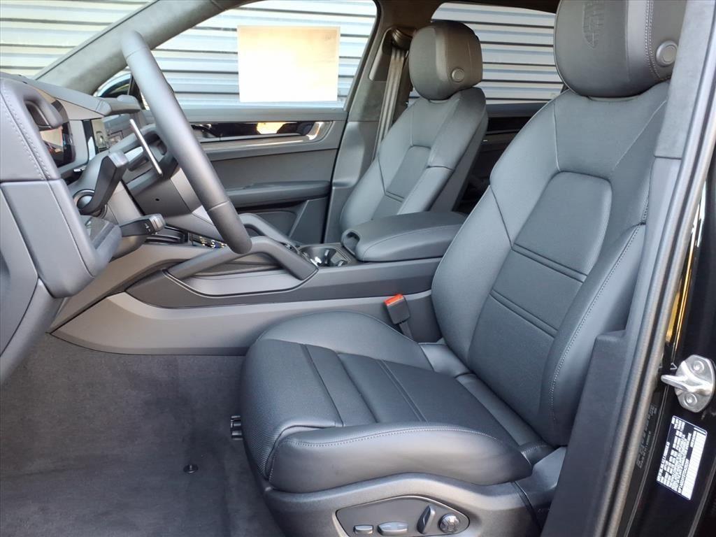 new 2026 Porsche Cayenne car