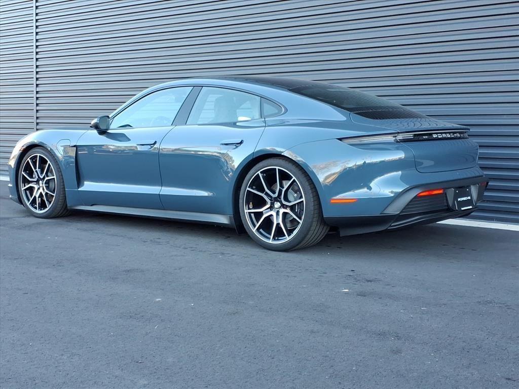 new 2025 Porsche Taycan car