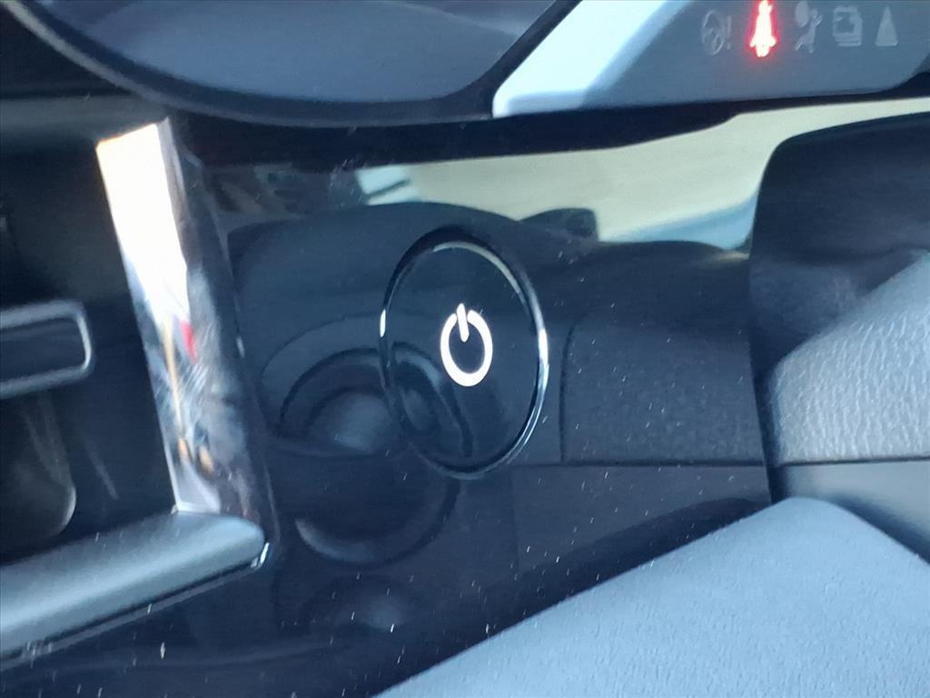 new 2025 Porsche Taycan car