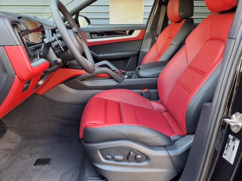 new 2026 Porsche Cayenne car