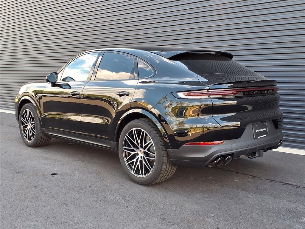 new 2026 Porsche Cayenne car