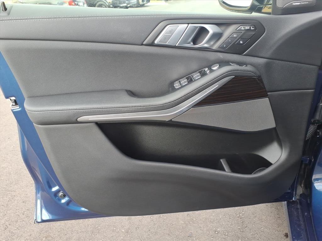 used 2021 BMW X7 car, priced at $38,972