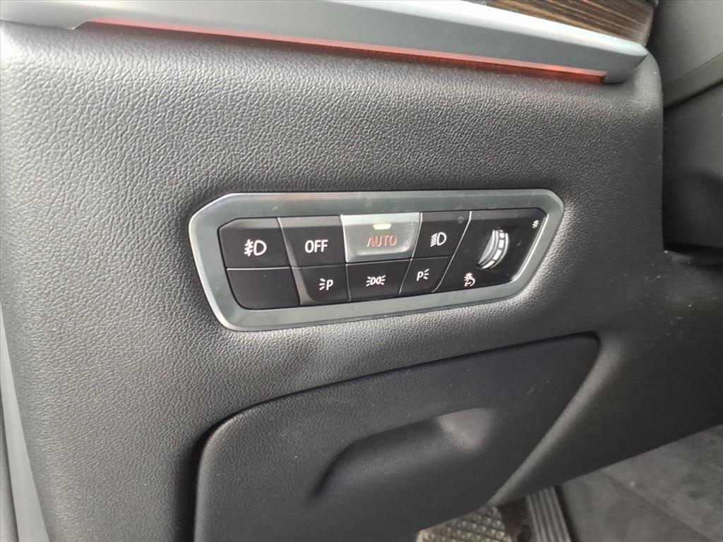 used 2021 BMW X7 car, priced at $38,972