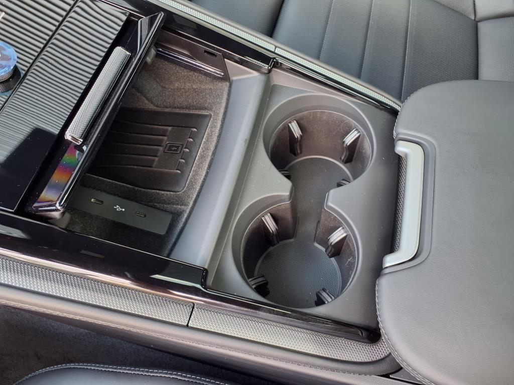 new 2025 Porsche Panamera car