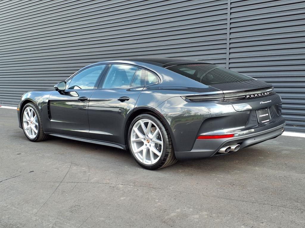 new 2025 Porsche Panamera car