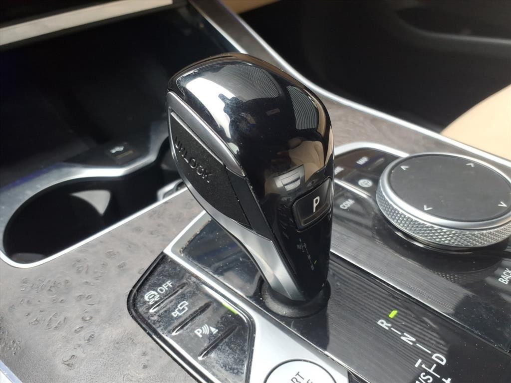 used 2022 BMW X7 car, priced at $42,790