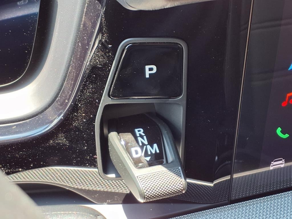 new 2025 Porsche Cayenne car